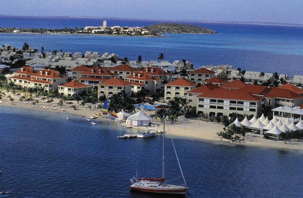 Le Flamboyant- Le Village Baie Nettle Εξωτερικό φωτογραφία